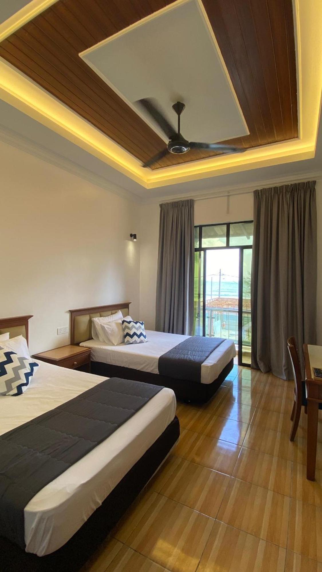 Eleven25 Roomstay Dungun Exterior photo